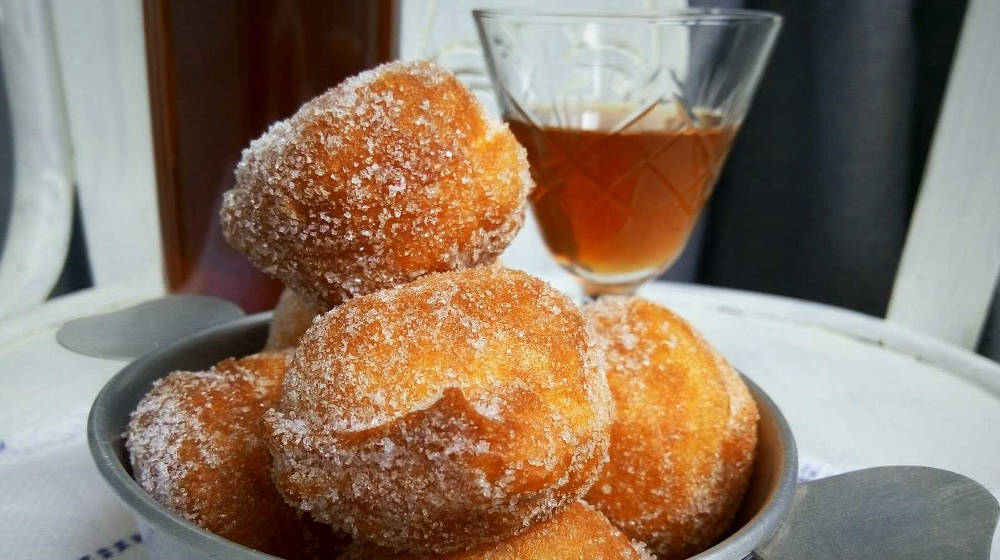 Cuina de bunyols de ratafia